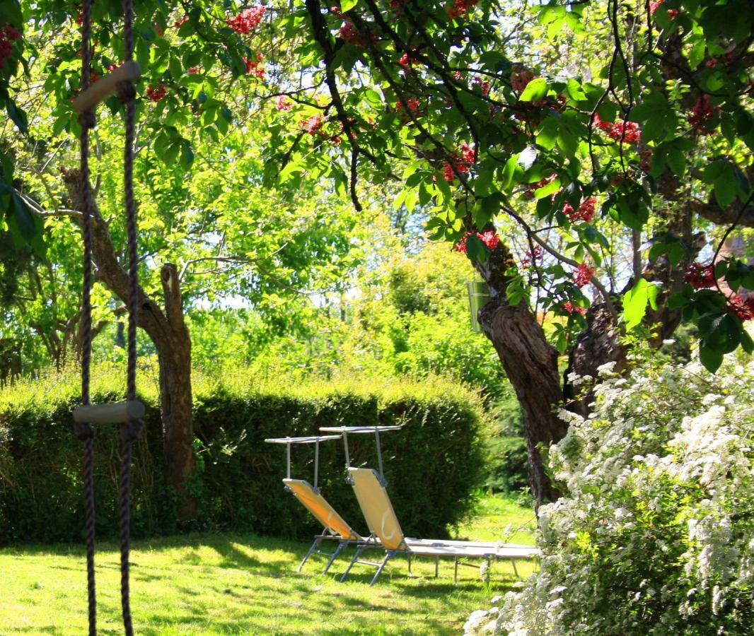 Domaine Charente Glamping Familyroom Le Jardin With External Toilet & Shower House & Outdoor Kitchen Mazières Exteriör bild